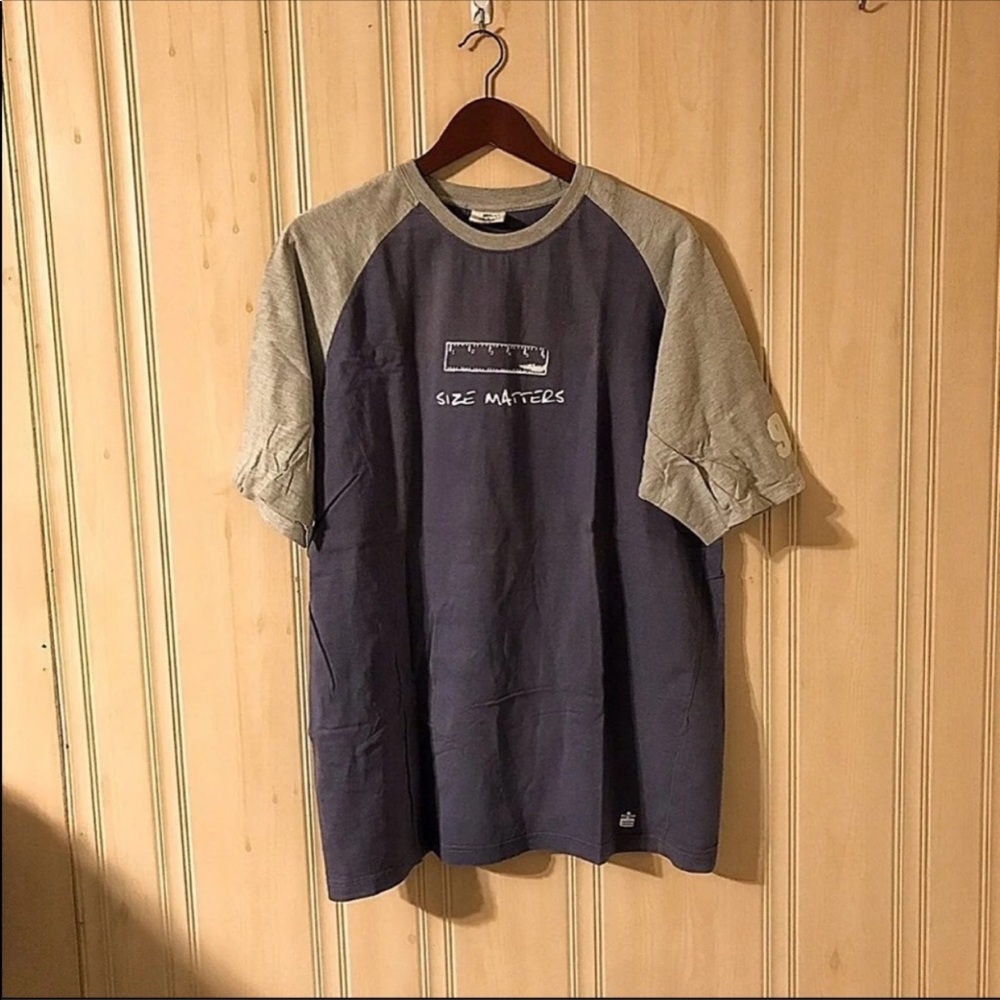 👍 Men’s T-Shirt